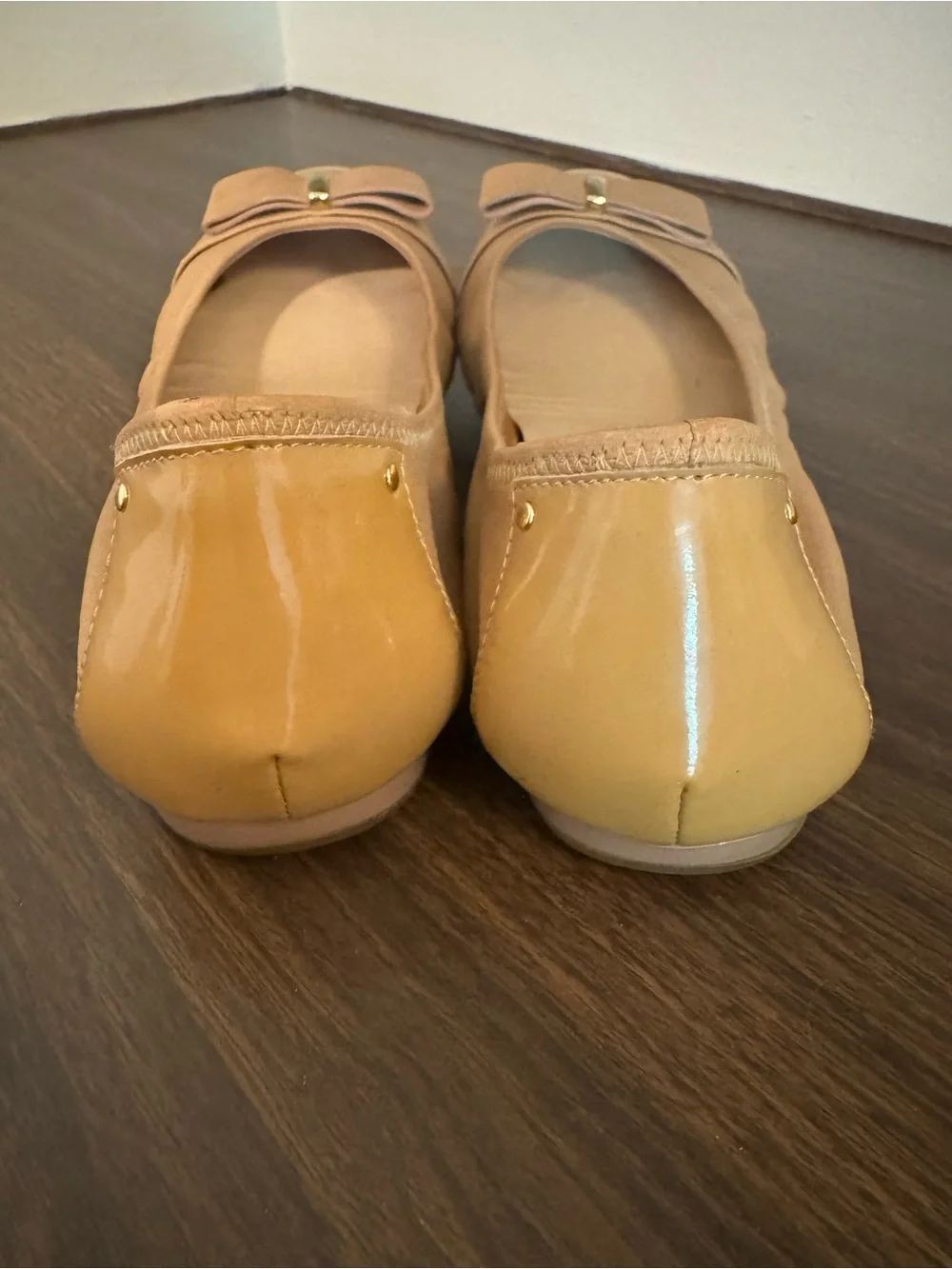 Cole Haan Nike Air Ballet Flats Women’s 8B Nude Taupe Leather Patent Cap Toe